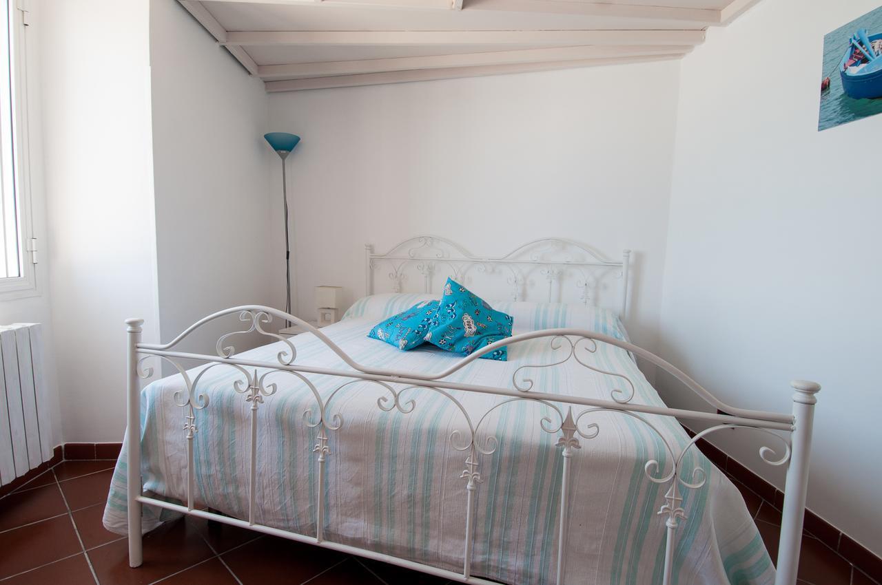 Helloapulia - Sea View Terrace Conchiglia Apartment โมโนโปลี ภายนอก รูปภาพ