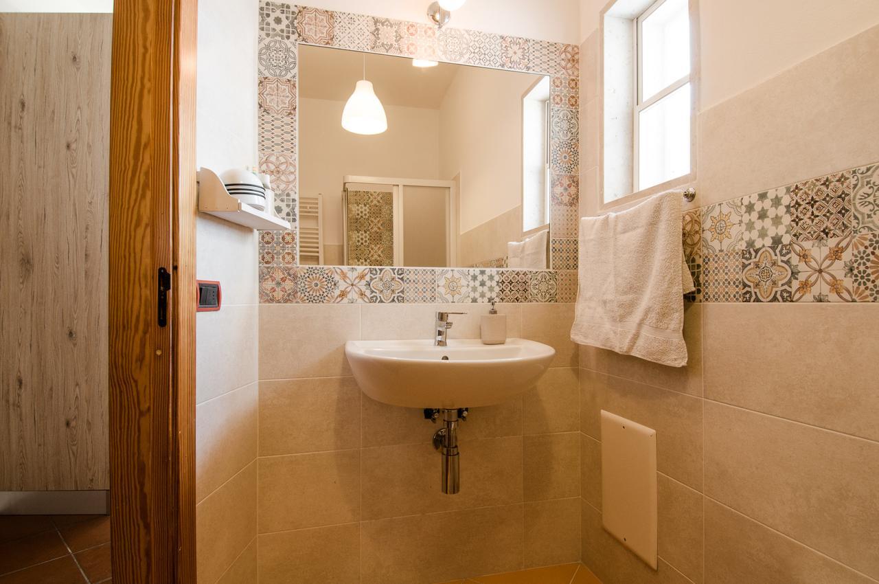 Helloapulia - Sea View Terrace Conchiglia Apartment โมโนโปลี ภายนอก รูปภาพ