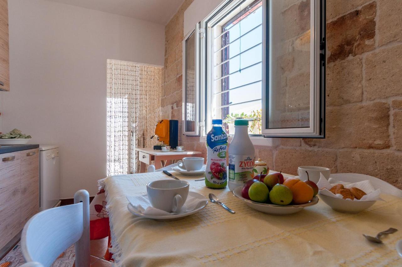 Helloapulia - Sea View Terrace Conchiglia Apartment โมโนโปลี ภายนอก รูปภาพ